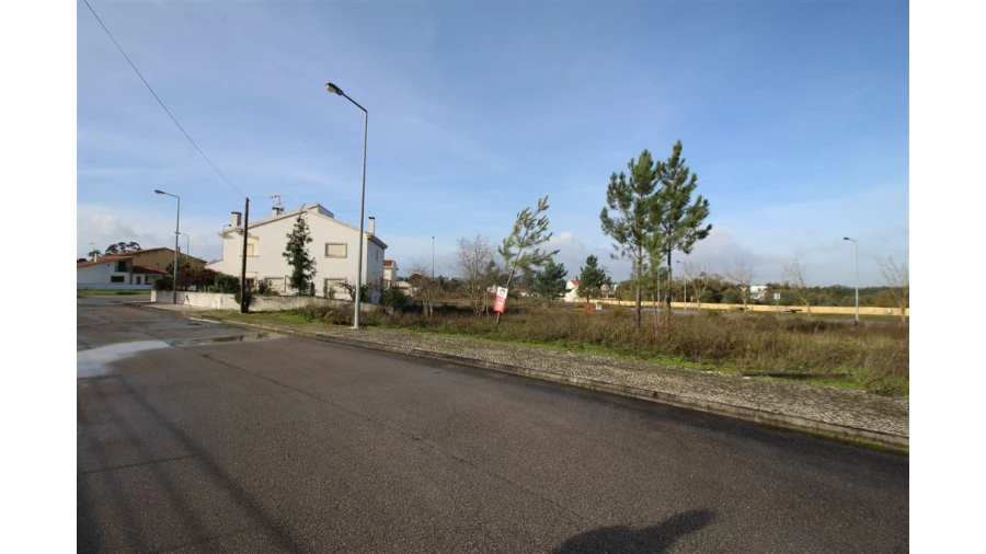 Terreno para Venda em Sebal e Belide Foto 2