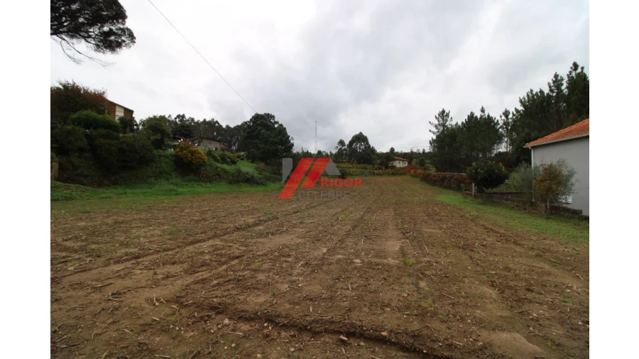 Terreno para Venda em Santo Tirso, Couto (Santa Cristina e São Miguel) e Burgães Foto 2