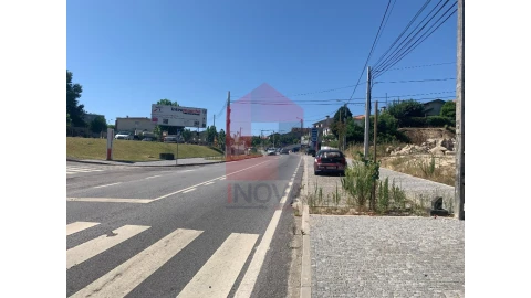 Terreno para Venda em Vila Verde e Barbudo