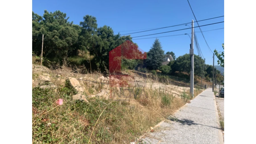 Terreno para Venda em Vila Verde e Barbudo Foto 10