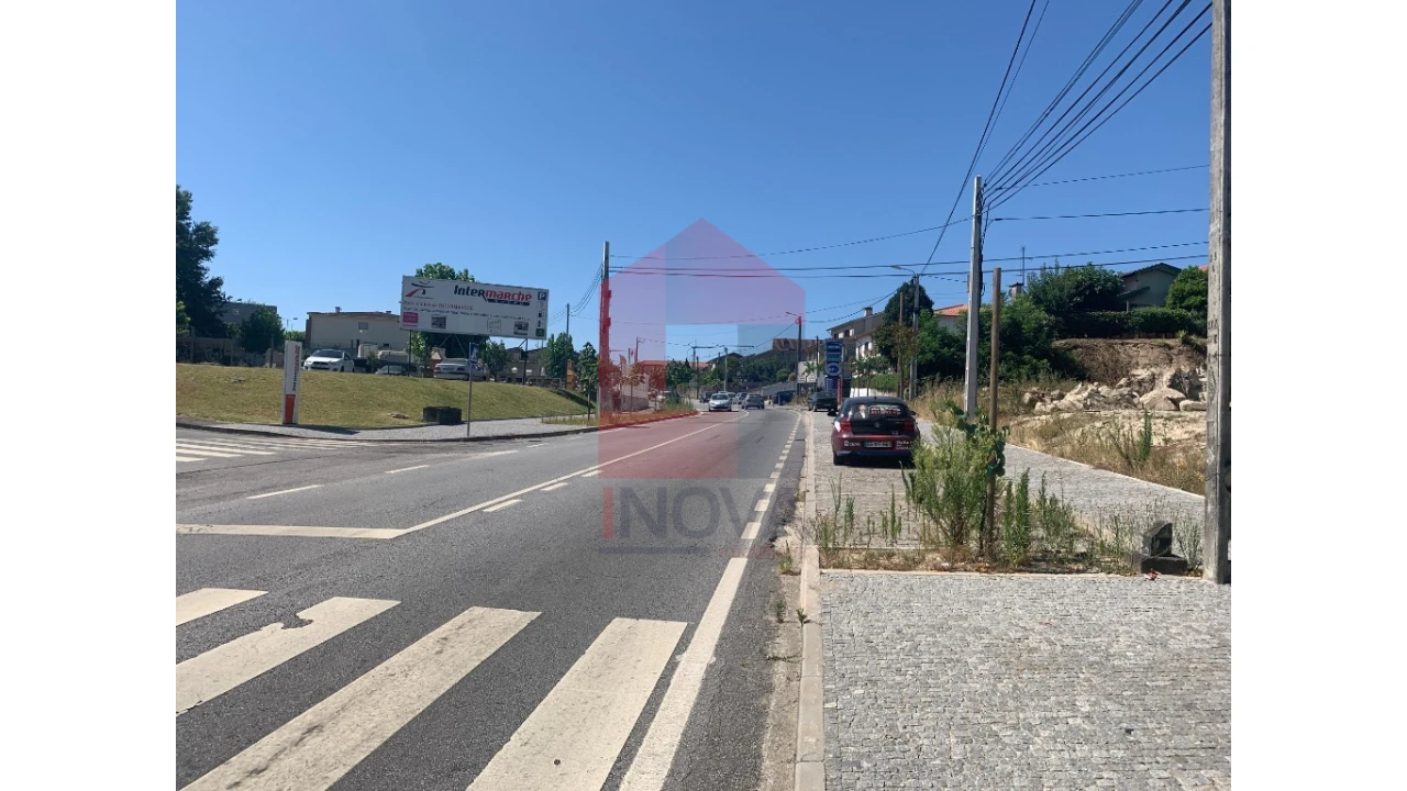Terreno para Venda em Vila Verde e Barbudo Foto 12