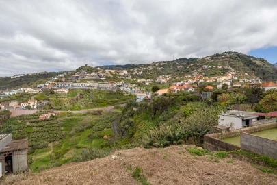 Moradia T3 para Venda em Ribeira Brava
