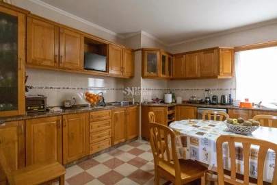 Moradia T3 para Venda em Ribeira Brava