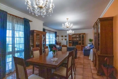 Moradia T3 para Venda em Ribeira Brava