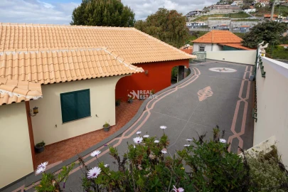 Moradia T3 para Venda em Ribeira Brava
