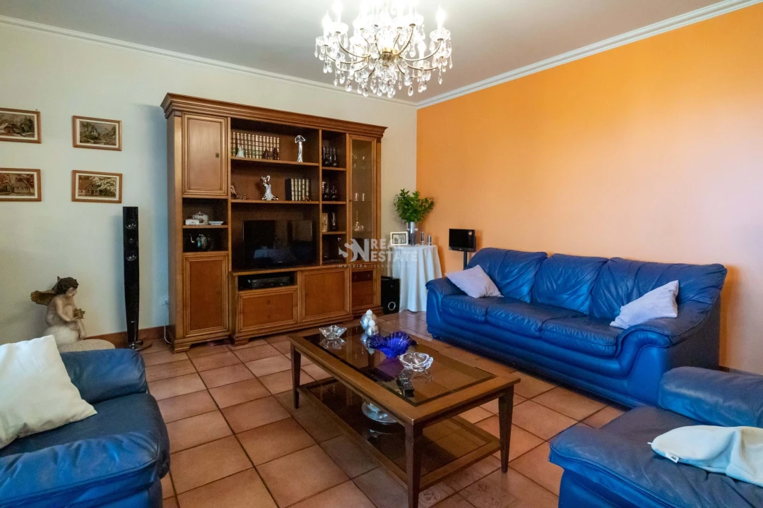 Moradia T3 para Venda em Ribeira Brava Foto 55