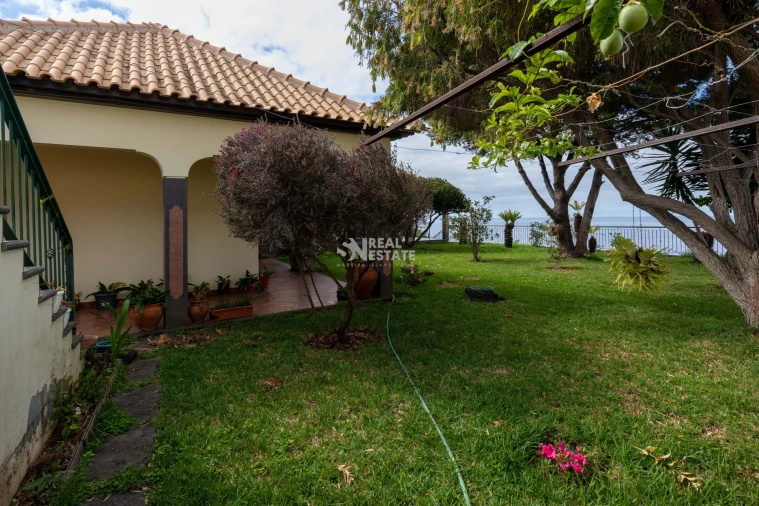 Moradia T3 para Venda em Ribeira Brava Foto 22