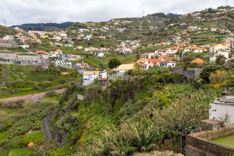 Moradia T3 para Venda em Ribeira Brava Foto 51