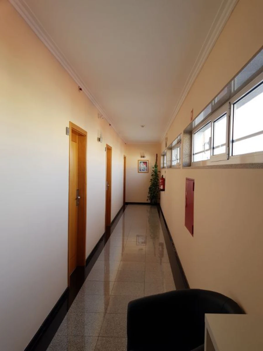 Negócio para Venda em São Mamede de Infesta e Senhora da Hora Foto 3