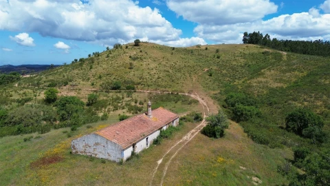 Quinta T0 para Venda em São Salvador e Santa Maria