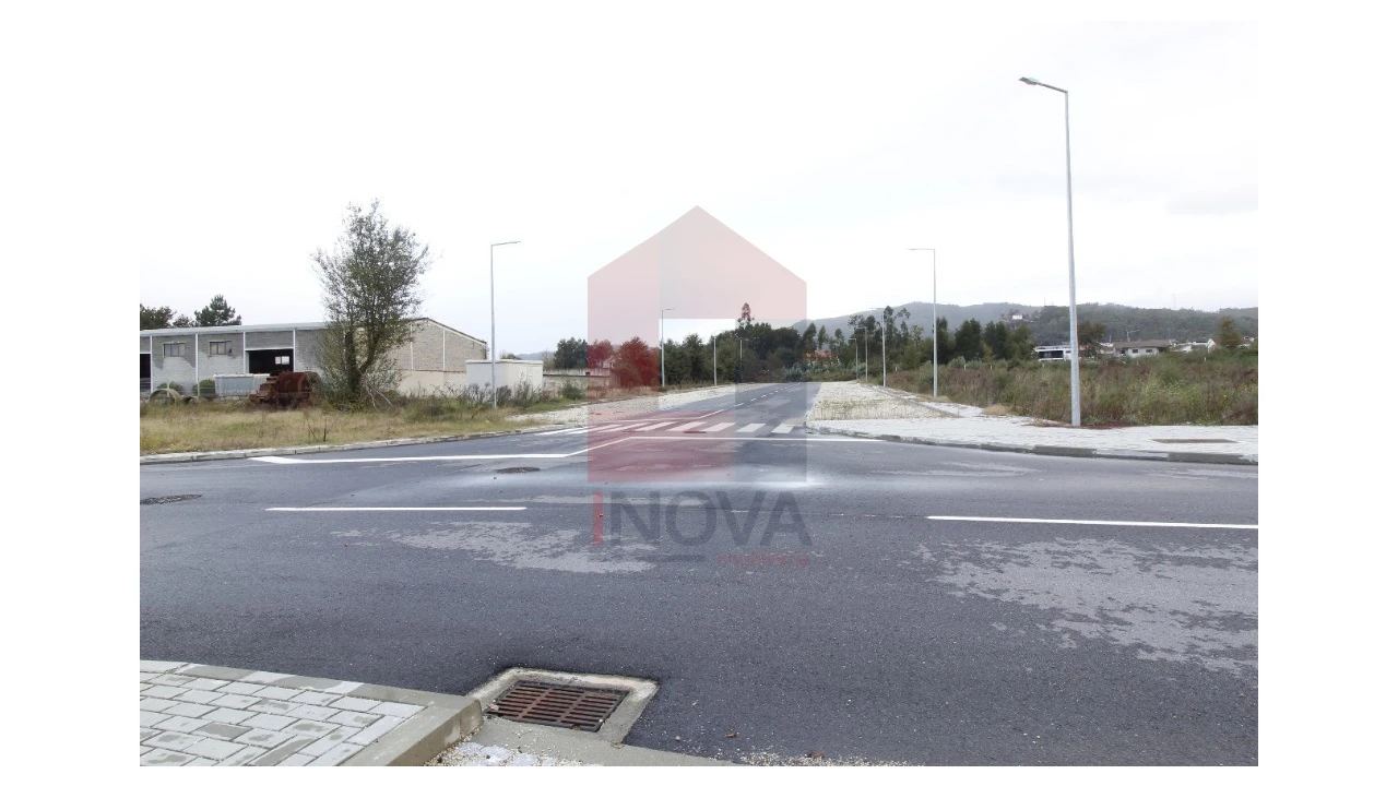Terreno para Venda em Amares e Figueiredo Foto 8
