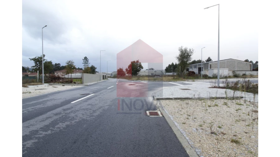 Terreno para Venda em Amares e Figueiredo Foto 2