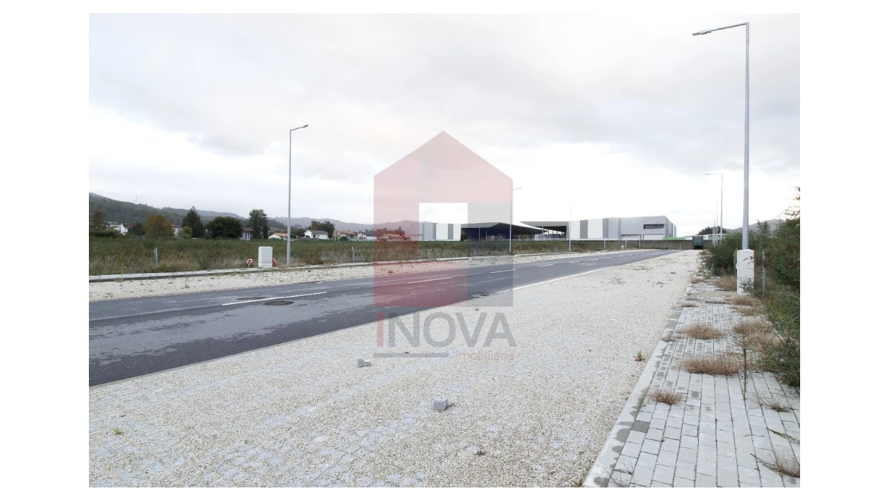 Terreno para Venda em Amares e Figueiredo Foto 9