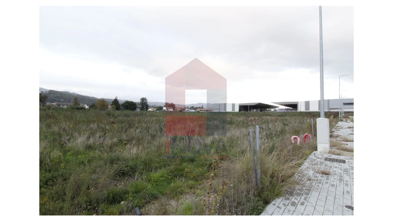 Terreno para Venda em Amares e Figueiredo Foto 6