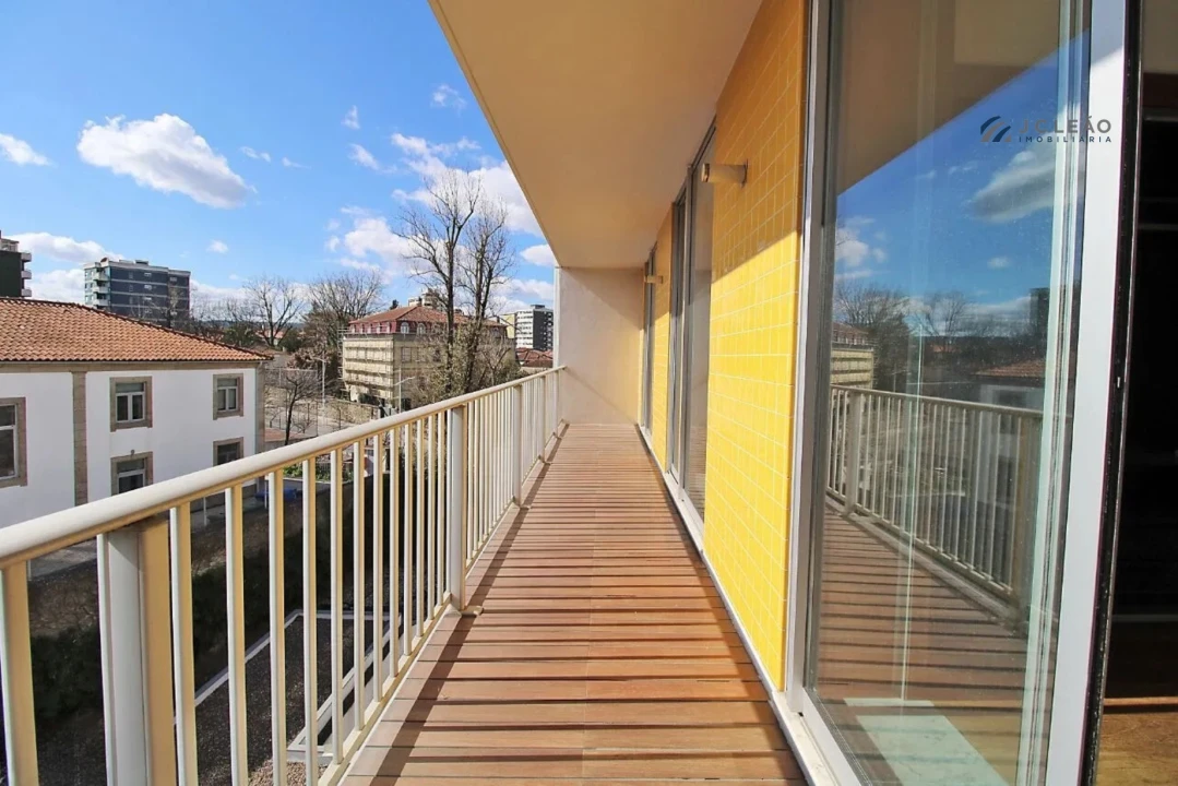 Apartamento T3 para Venda em Santo Tirso, Couto (Santa Cristina e São Miguel) e Burgães Foto 1