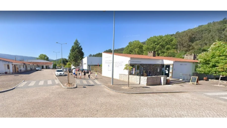 Terreno para Venda em Semide e Rio Vide Foto 9