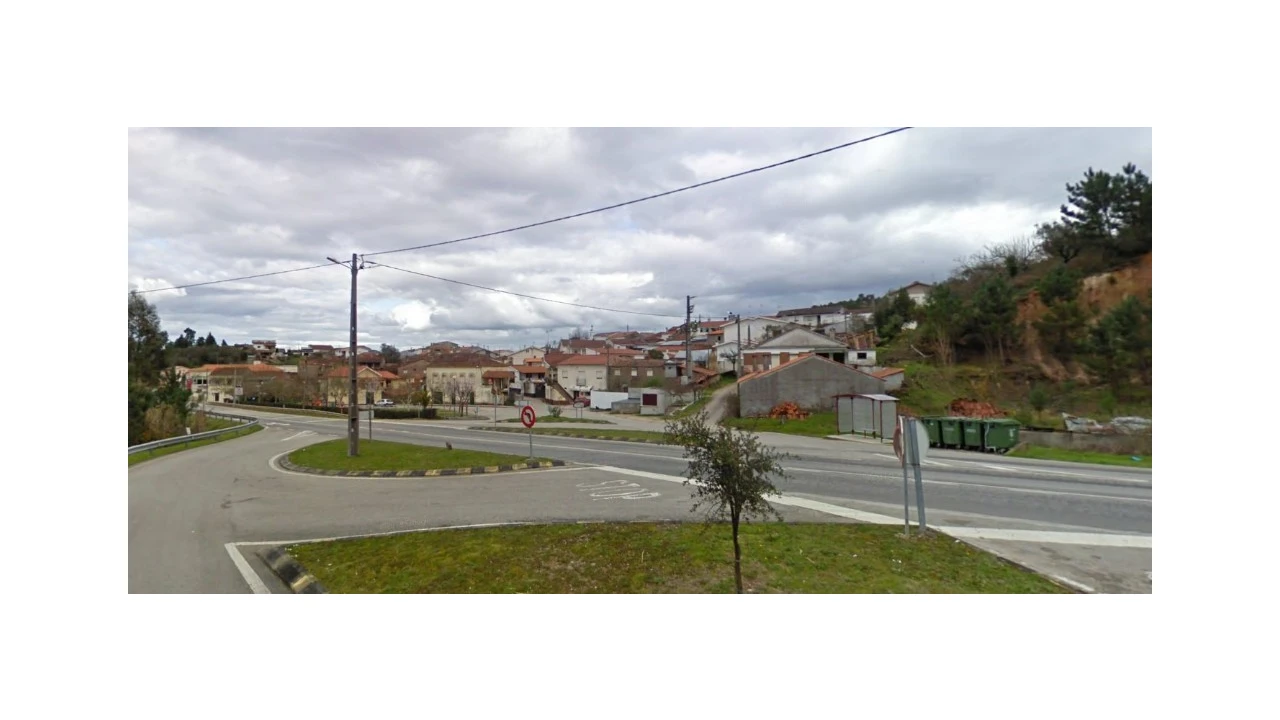 Terreno para Venda em Semide e Rio Vide Foto 5