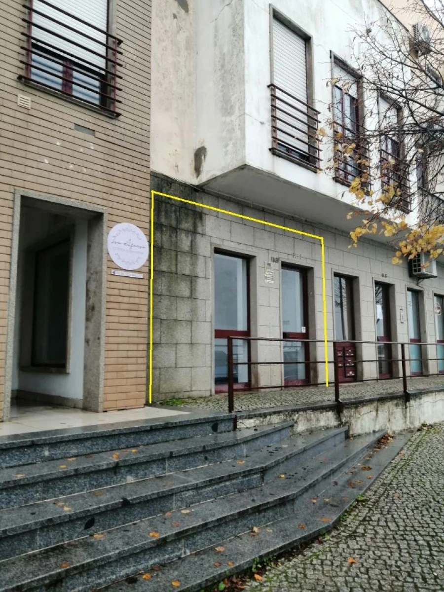 Loja para Arrendamento em Sé e São Lourenço Foto 3