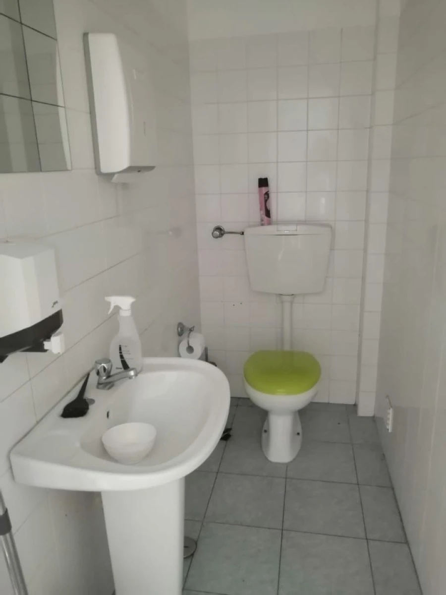 Loja para Arrendamento em Sé e São Lourenço Foto 7