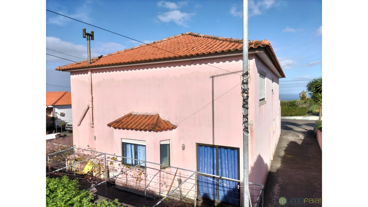 Moradia T3 para Venda em Salão Foto 6