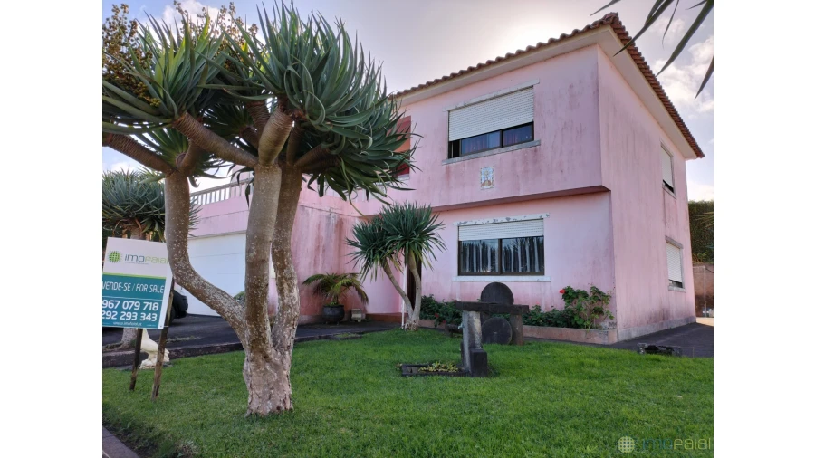 Moradia T3 para Venda em Salão Foto 3