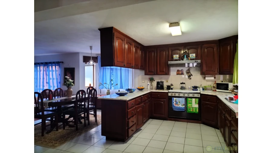 Moradia T3 para Venda em Salão Foto 12