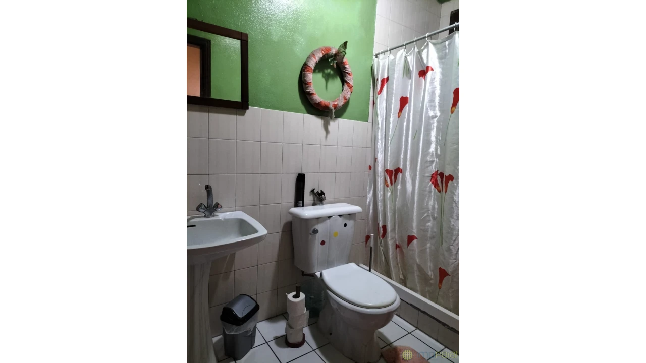 Moradia T3 para Venda em Salão Foto 22