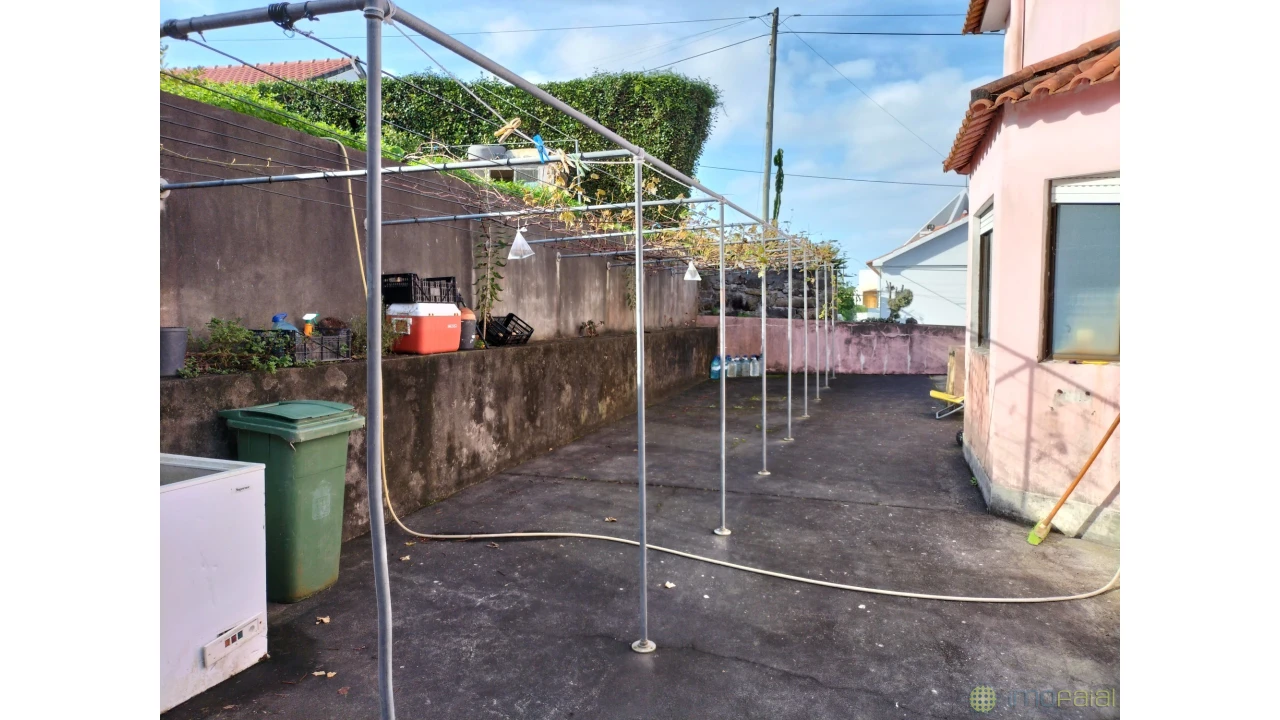 Moradia T3 para Venda em Salão Foto 5