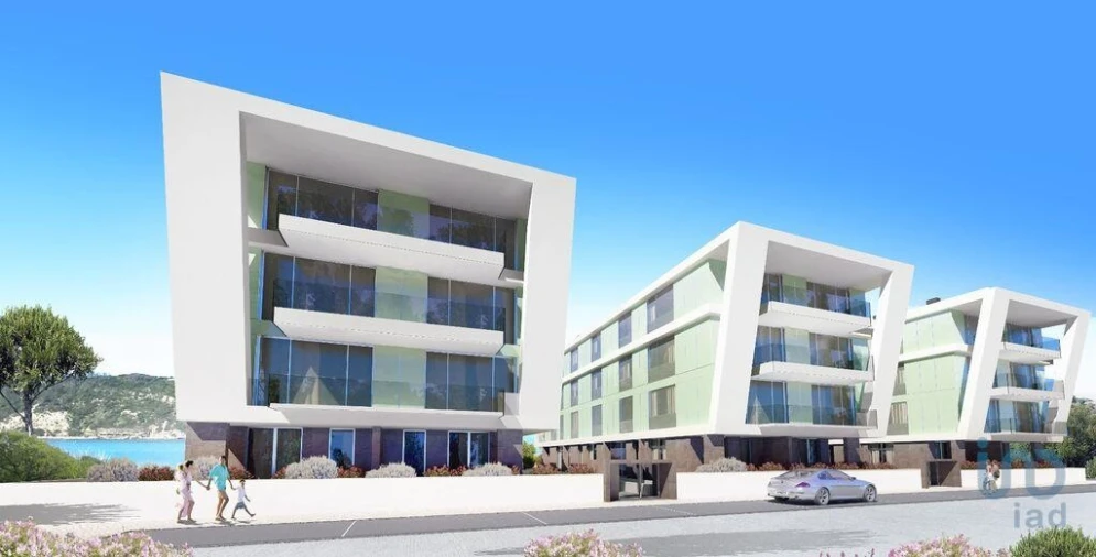 Apartamento T3 para Venda em São Martinho do Porto Foto 4