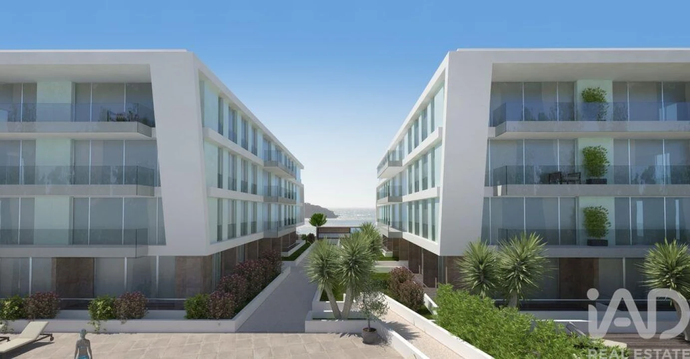 Apartamento T2 para Venda em São Martinho do Porto Foto 3
