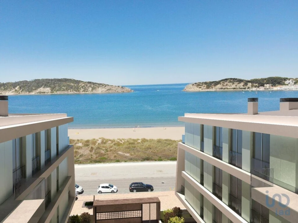 Apartamento T1 para Venda em São Martinho do Porto Foto 7