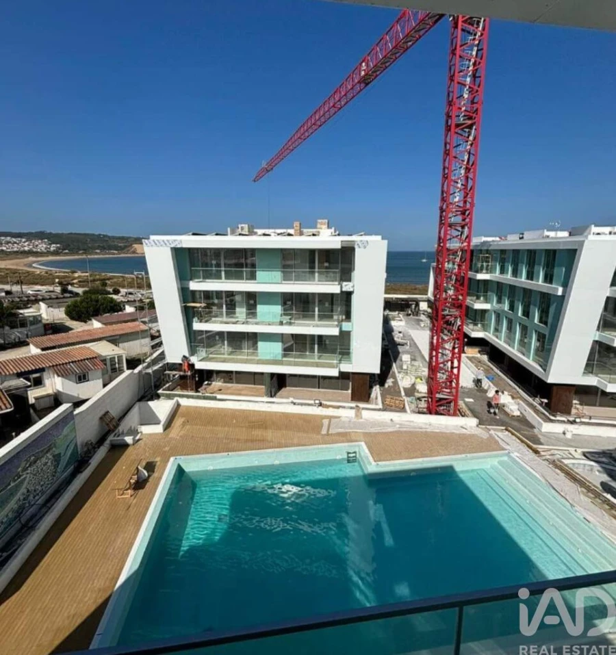 Apartamento T1 para Venda em São Martinho do Porto Foto 23