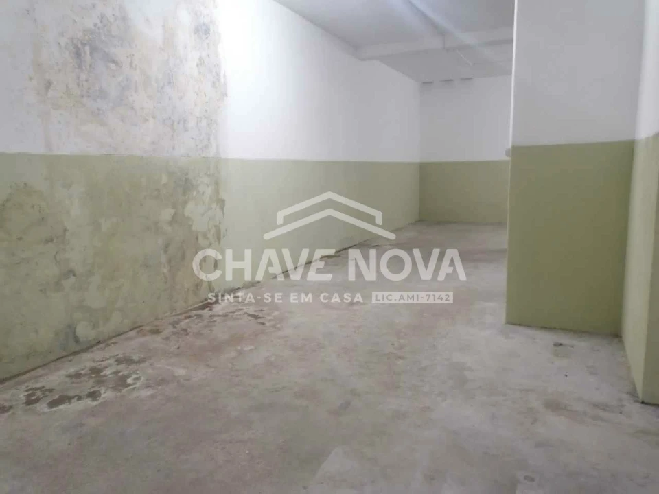 Negócio para Venda em Gondomar (São Cosme), Valbom e Jovim Foto 13