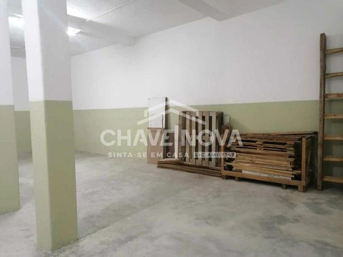 Negócio para Venda em Gondomar (São Cosme), Valbom e Jovim Foto 2