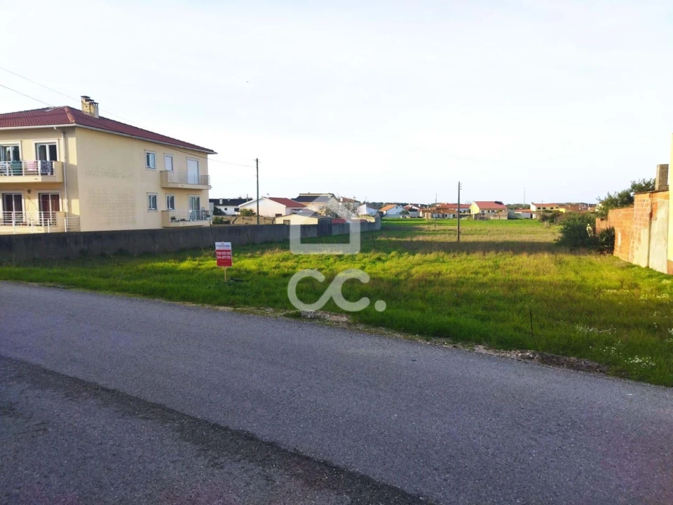 Terreno para Venda em Vieira de Leiria Foto 1