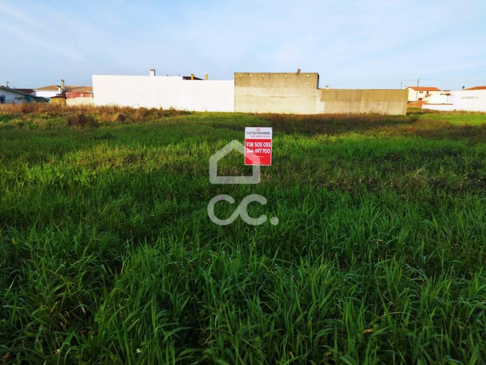 Terreno para Venda em Vieira de Leiria Foto 3