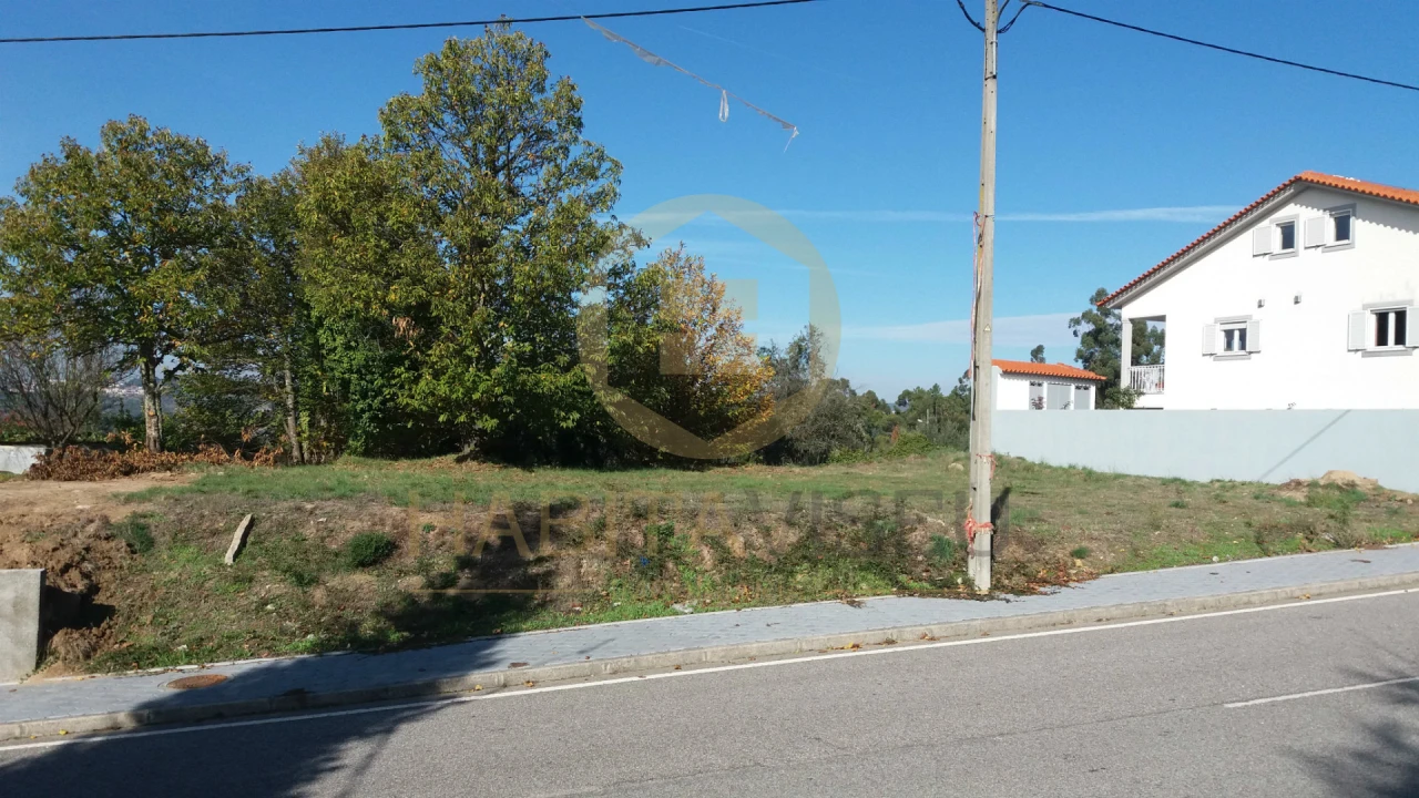 Terreno para Venda em Fornos de Maceira Dão Foto 8