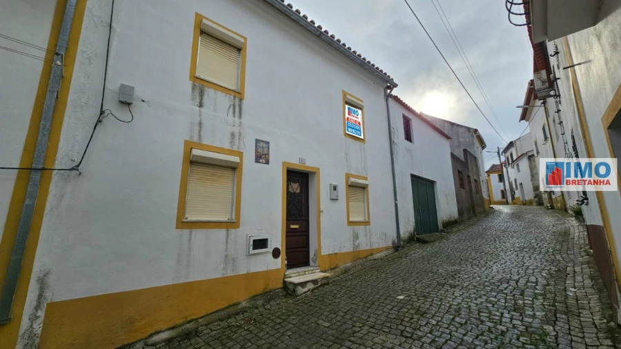 Moradia T4 para Venda em Fratel Foto 2