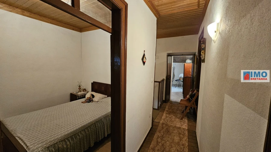 Moradia T4 para Venda em Fratel Foto 13