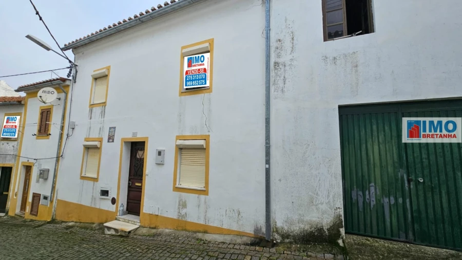 Moradia T4 para Venda em Fratel