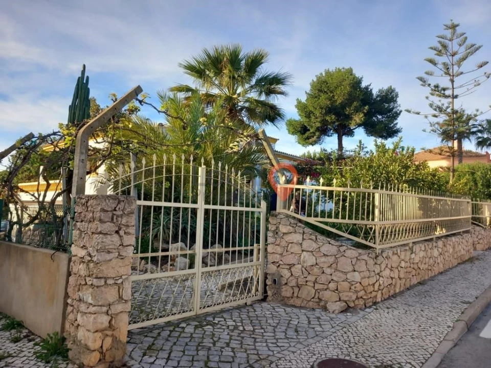 Moradia T5 para Venda em Albufeira e Olhos de Água Foto 16