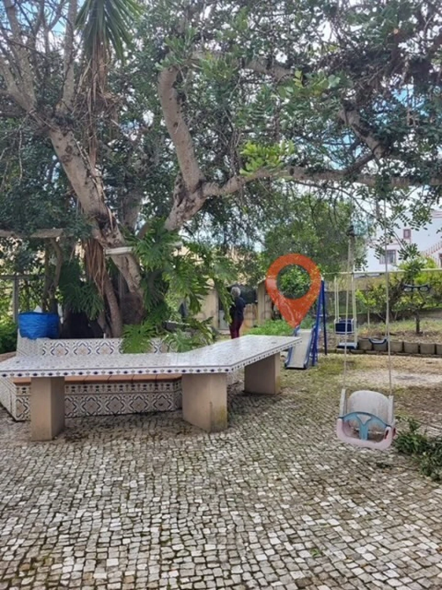 Moradia T5 para Venda em Albufeira e Olhos de Água Foto 12