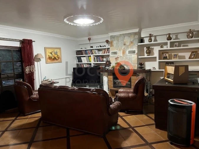 Moradia T5 para Venda em Albufeira e Olhos de Água Foto 5