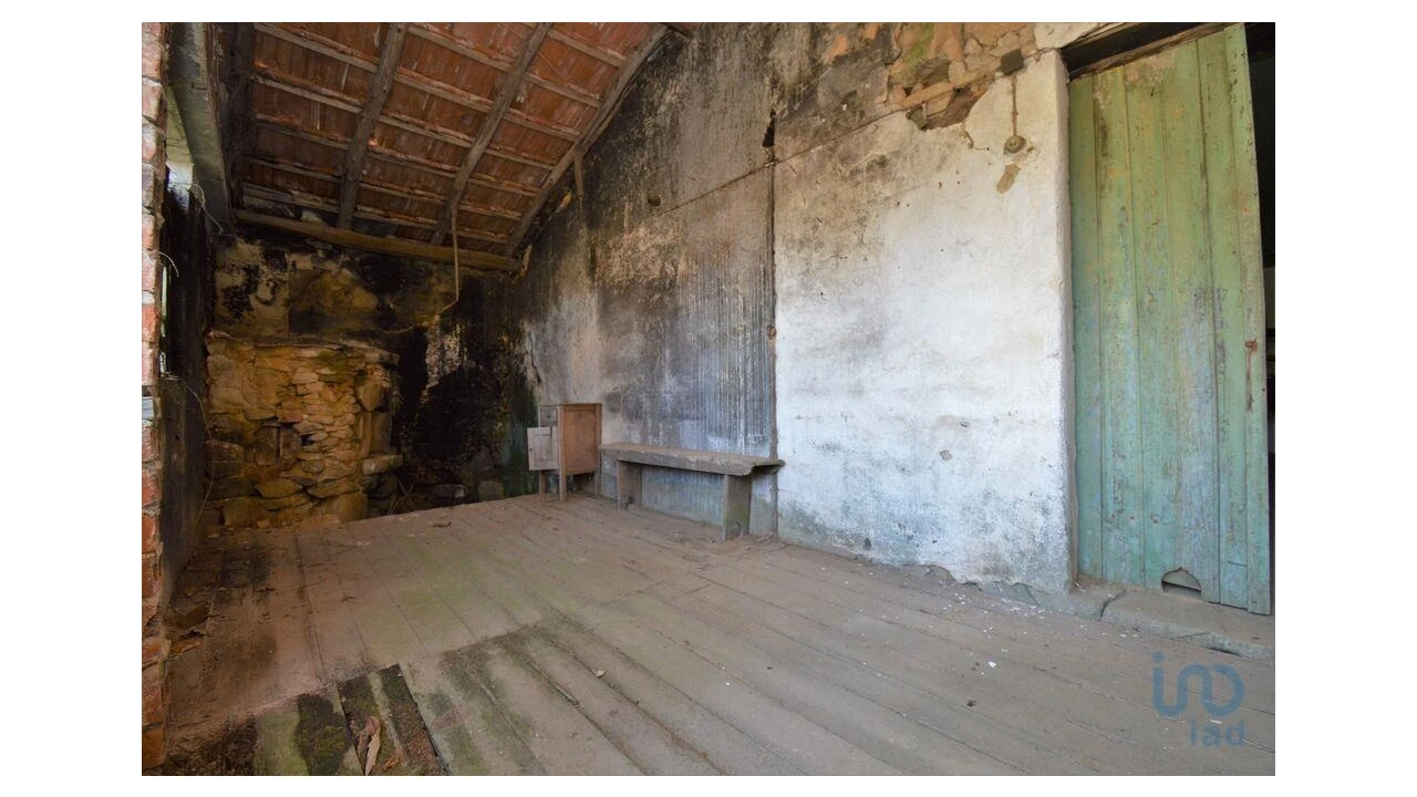 Moradia T2 para Venda em Espinhal Foto 4