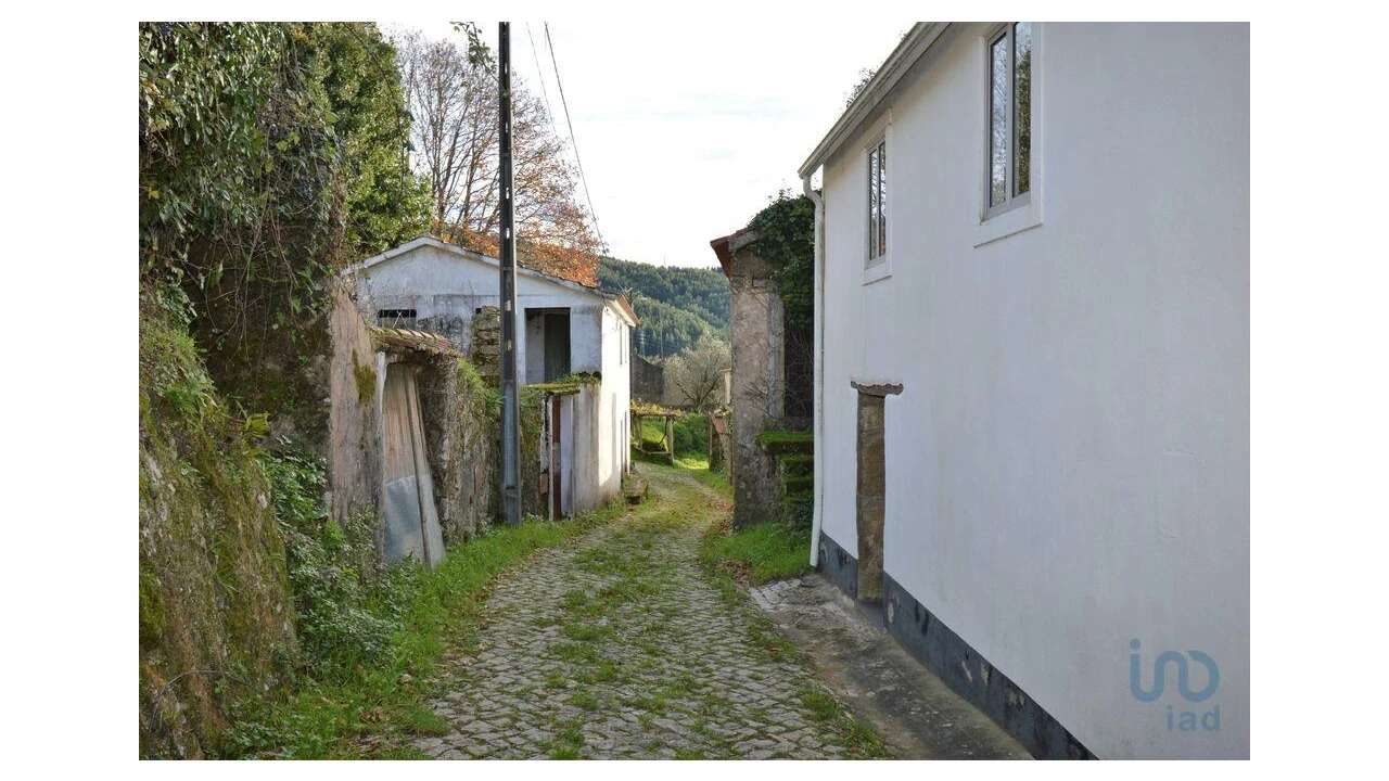 Moradia T2 para Venda em Espinhal Foto 3