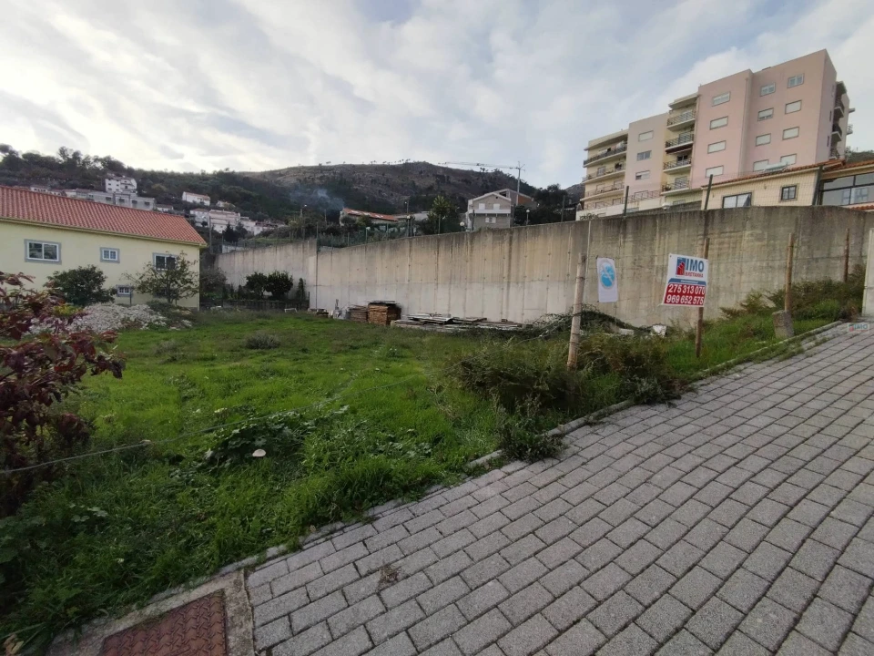 Terreno para Venda em Cantar-Galo e Vila do Carvalho Foto 8
