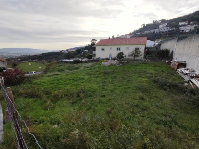 Terreno para Venda em Cantar-Galo e Vila do Carvalho Foto 7