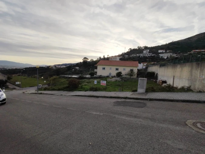 Terreno para Venda em Cantar-Galo e Vila do Carvalho Foto 9