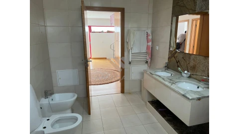 Moradia T4 para Venda em Ílhavo (São Salvador)