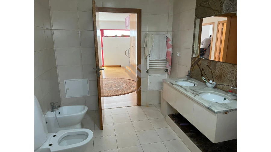 Moradia T4 para Venda em Ílhavo (São Salvador) Foto 23